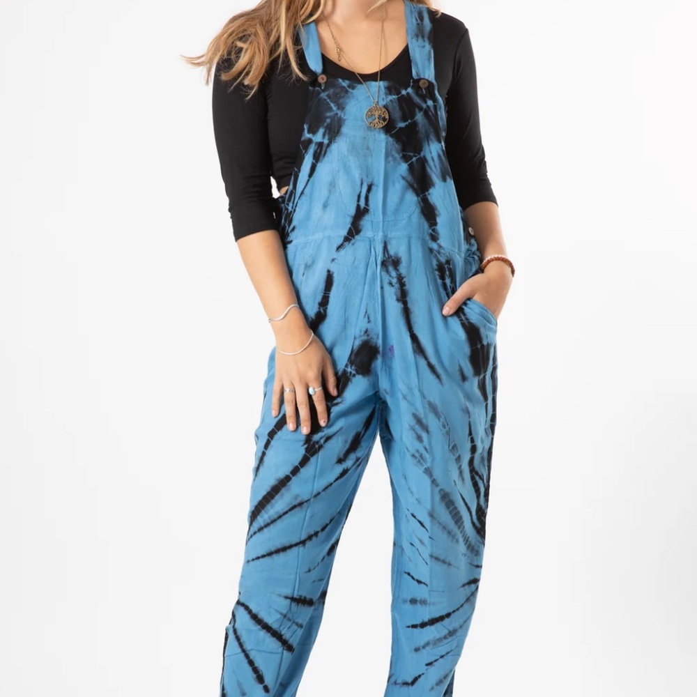 NWOT Mexicali Blues Blue & Black Tie Dye Overalls